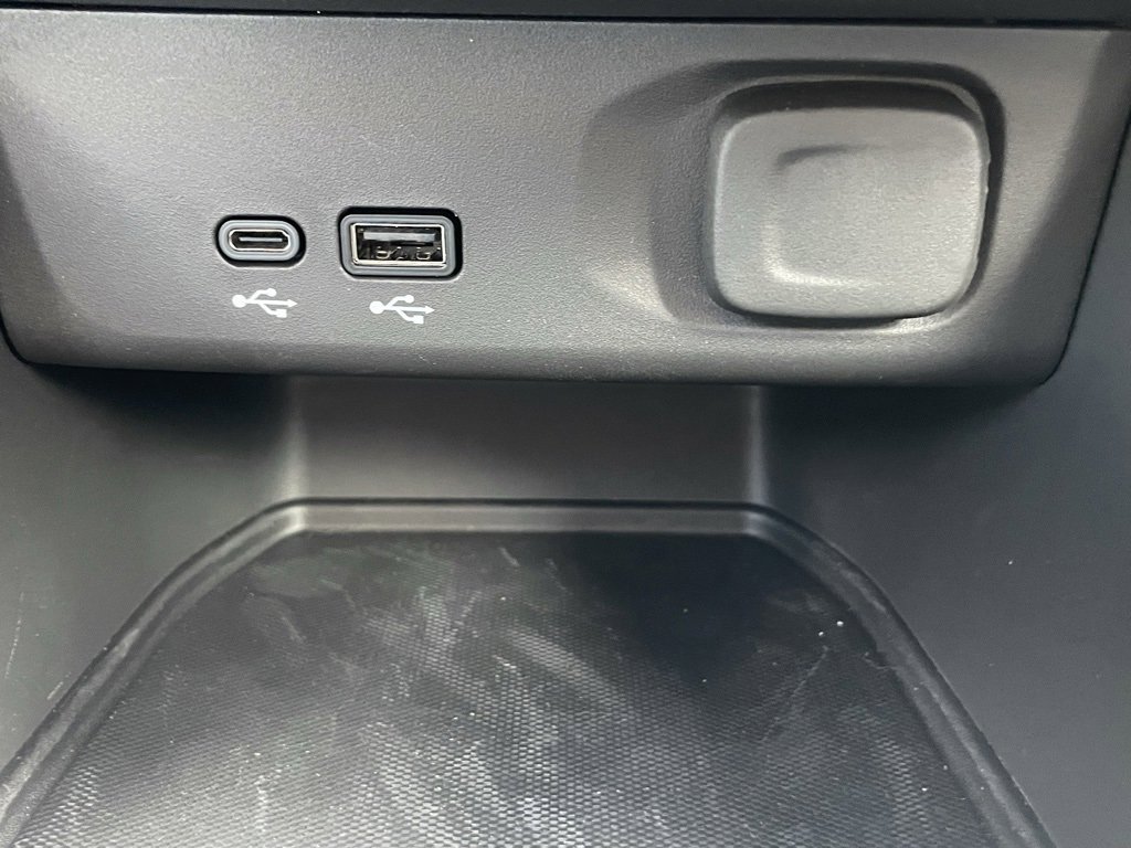 Used 2025 Buick Envista Preferred image 33