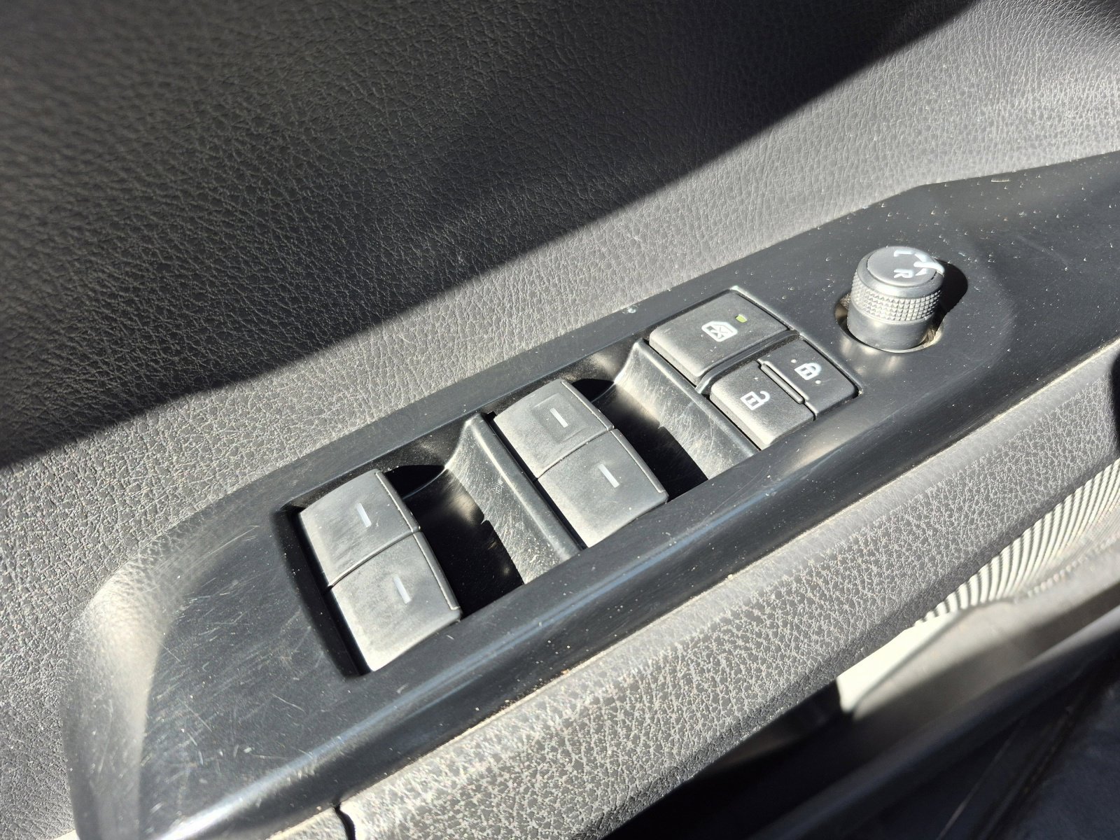 Certified 2025 Toyota Camry LE image 13