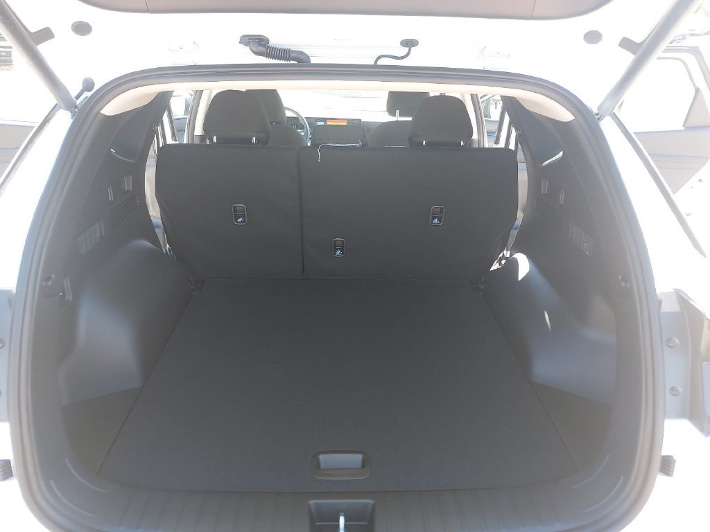 New 2026 Hyundai Tucson SEL w/ Tow & Go Package FWD image 12