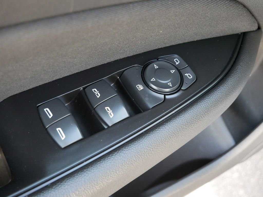 Used 2018 Buick Regal Preferred image 15