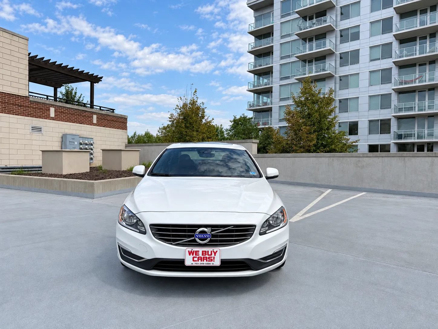 Used 2016 Volvo S60 T5 Premier w/ 19" Sport Package FWD image 2