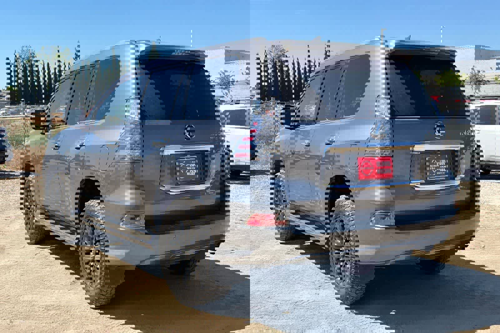 Used 2020 Lexus GX 460 Premium w/ Premium Package image 7