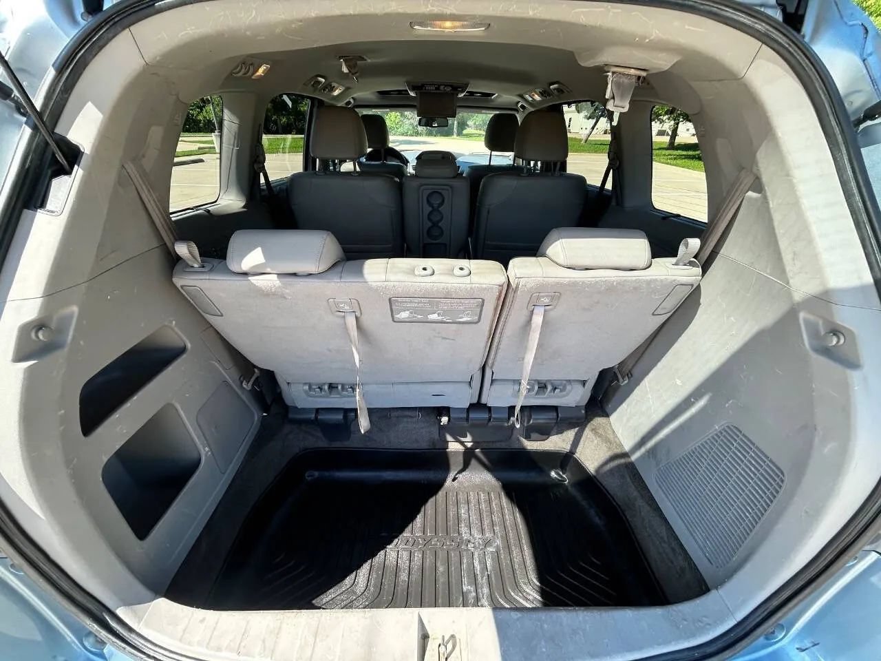 Used 2014 Honda Odyssey Touring image 11
