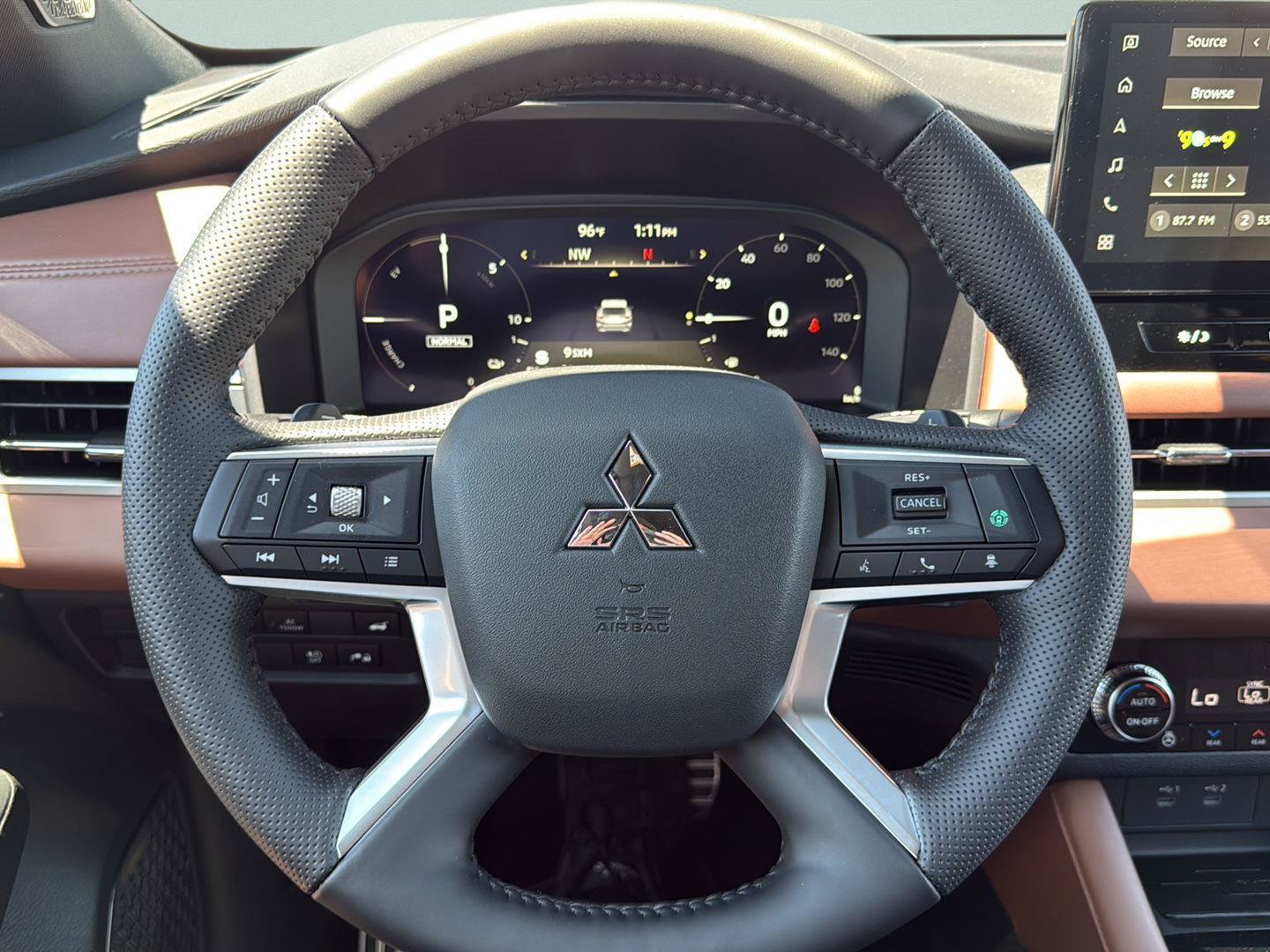 New 2026 Mitsubishi Outlander SEL AWD/4WD image 17