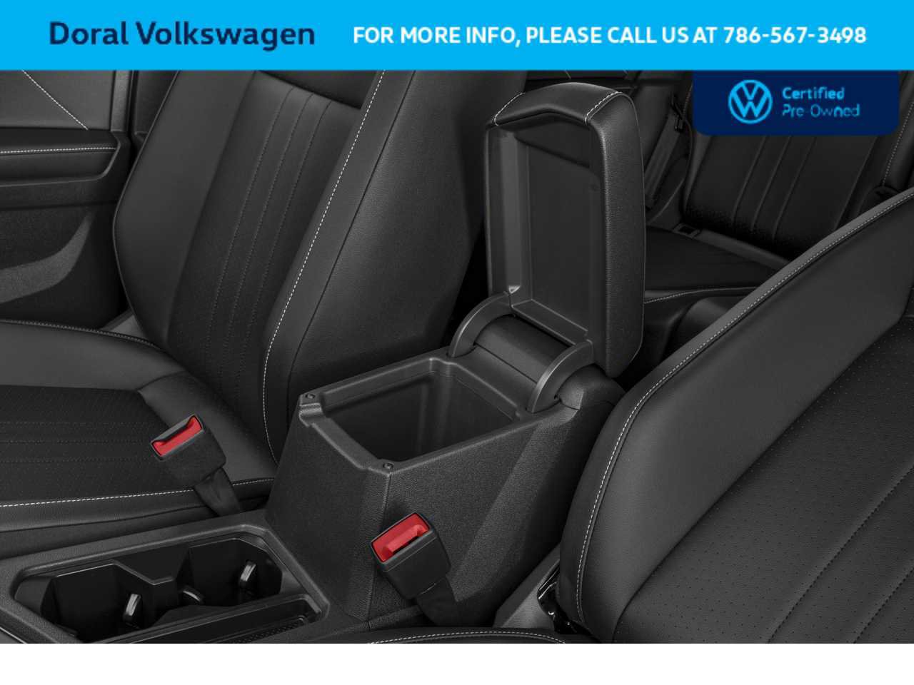 Certified 2024 Volkswagen Tiguan SE image 10