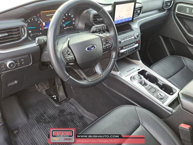 Used 2020 Ford Explorer XLT w/ Equipment Group 202A image 16