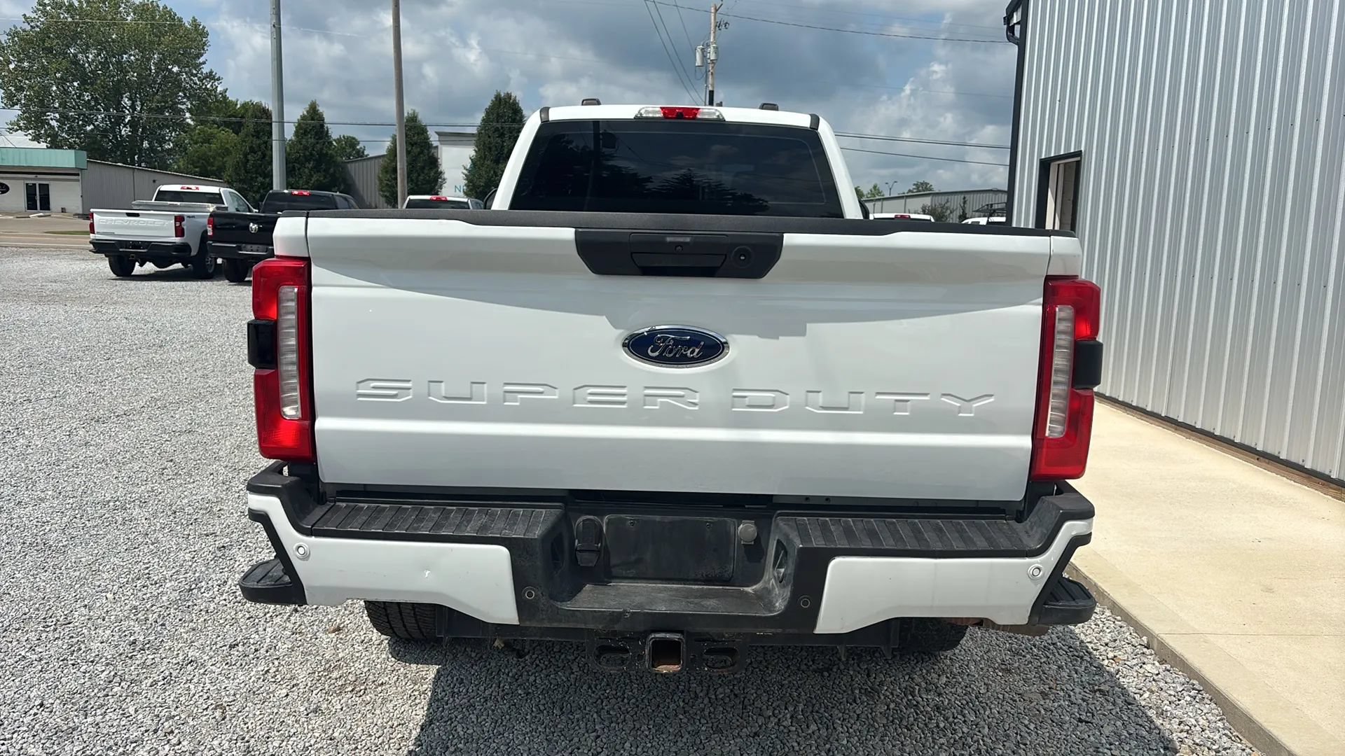 Used 2024 Ford F250 XL w/ STX Appearance Package AWD/4WD image 4