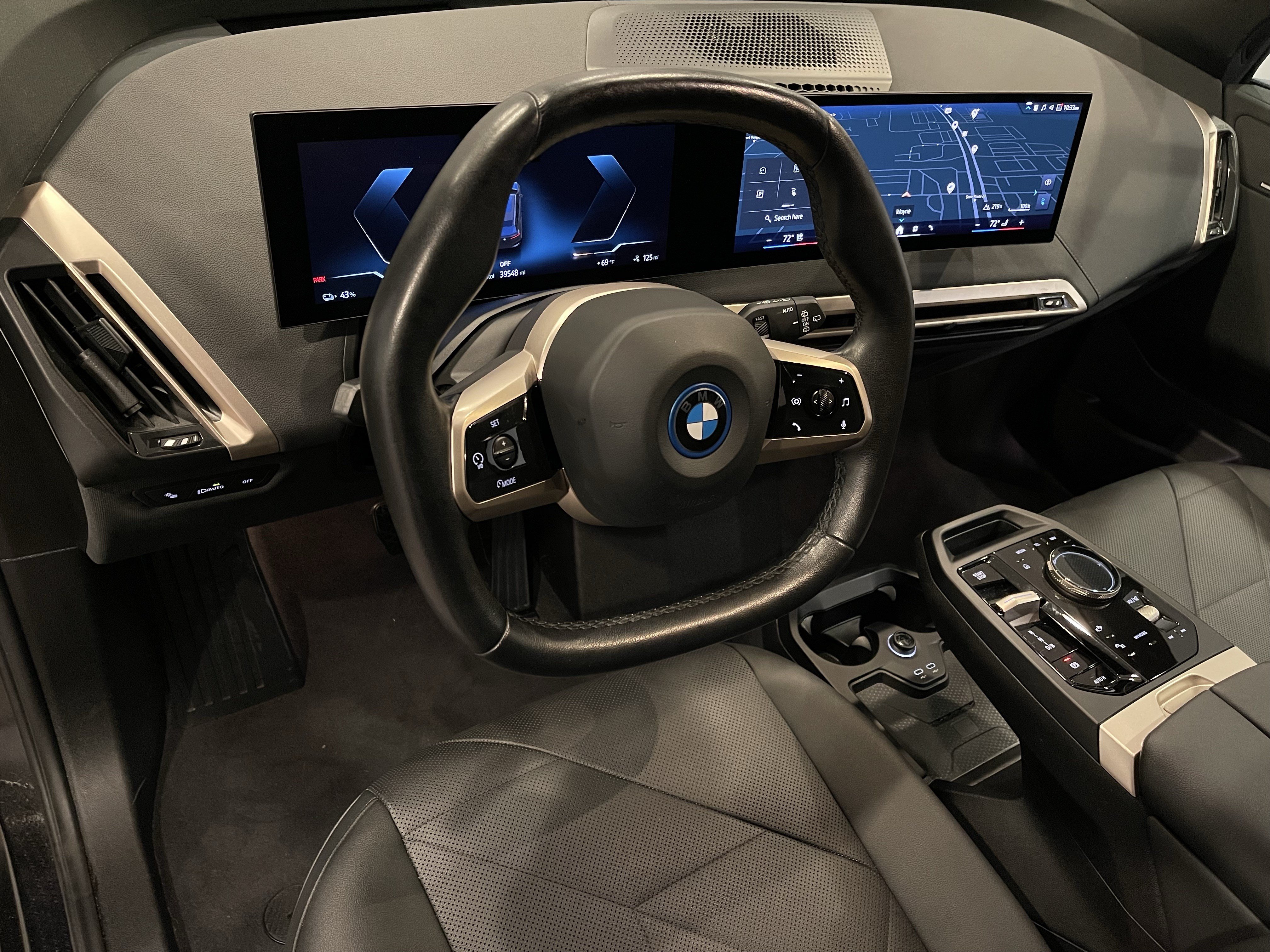Certified 2024 BMW iX xDrive50 w/ Sport Package AWD/4WD image 13
