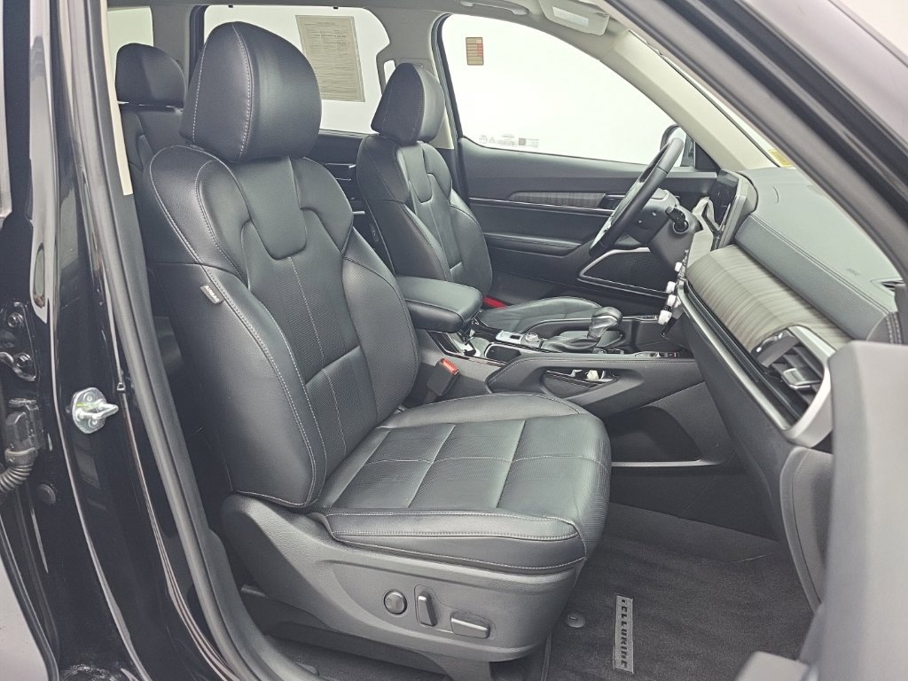 Used 2024 Kia Telluride EX w/ EX Captain's Chair Package AWD/4WD image 50
