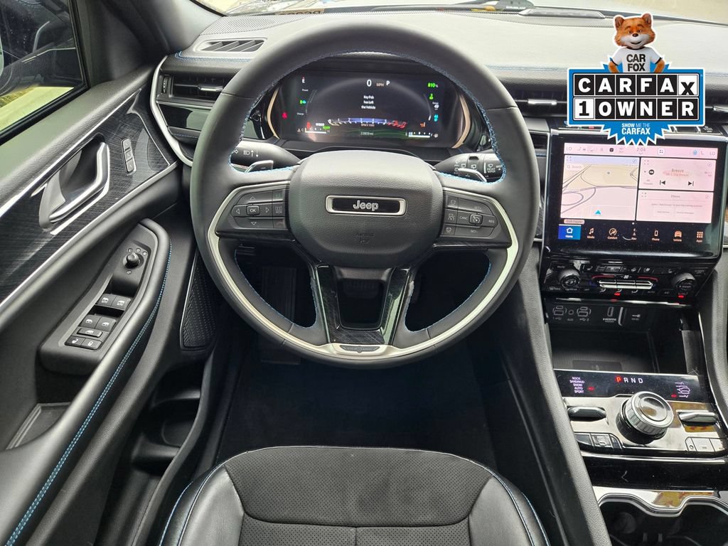 Used 2023 Jeep Grand Cherokee Trailhawk w/ Advanced Protech Group II AWD/4WD image 13