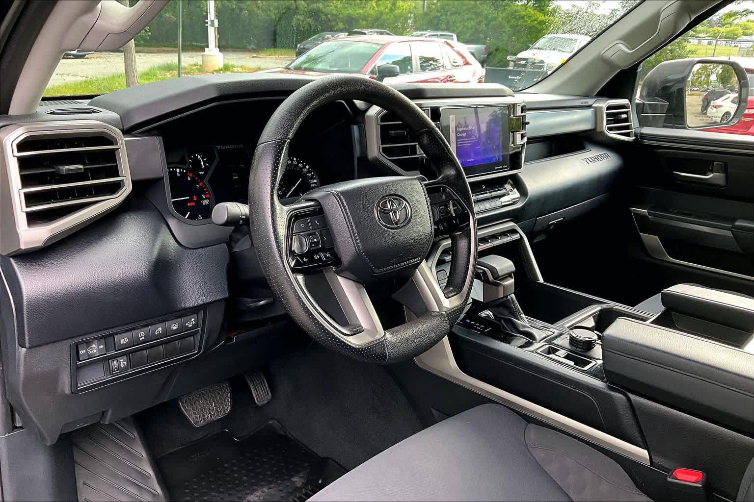 Used 2023 Toyota Tundra SR5 w/ SR5 Convenience Package AWD/4WD image 21
