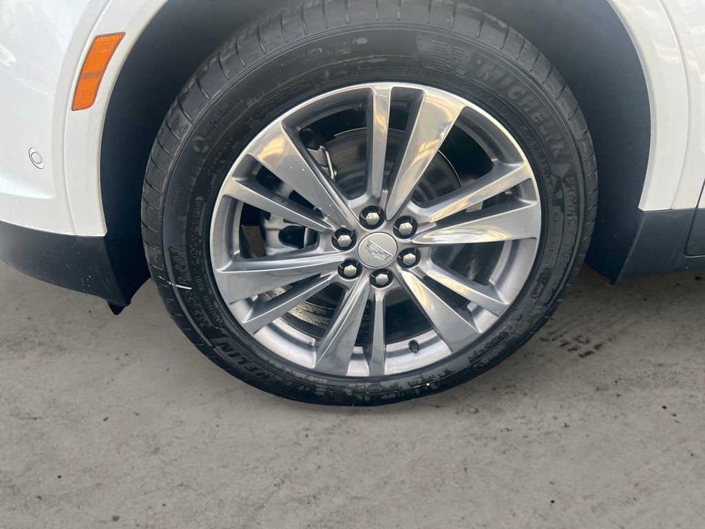 New 2026 Cadillac XT5 Premium Luxury image 6