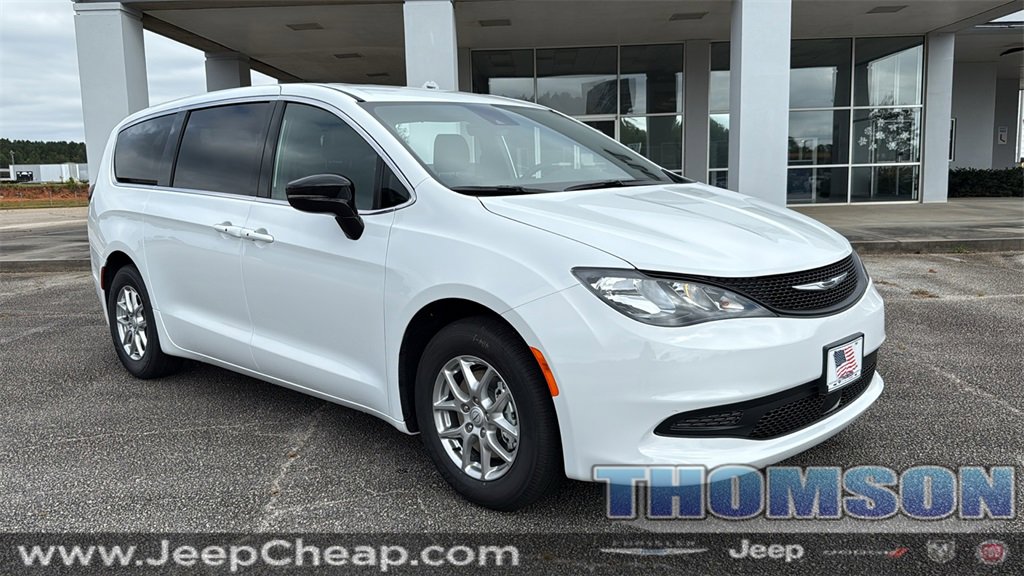 New 2026 Chrysler Voyager LX