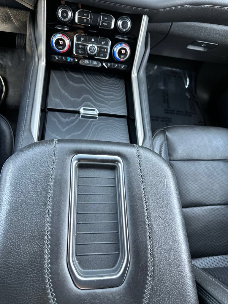 Certified 2022 GMC Yukon Denali w/ Advanced Technology Package AWD/4WD image 18