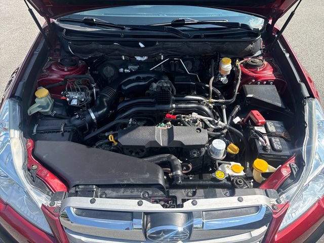 Used 2014 Subaru Outback 2.5i Limited w/ Moonroof Package AWD/4WD image 22