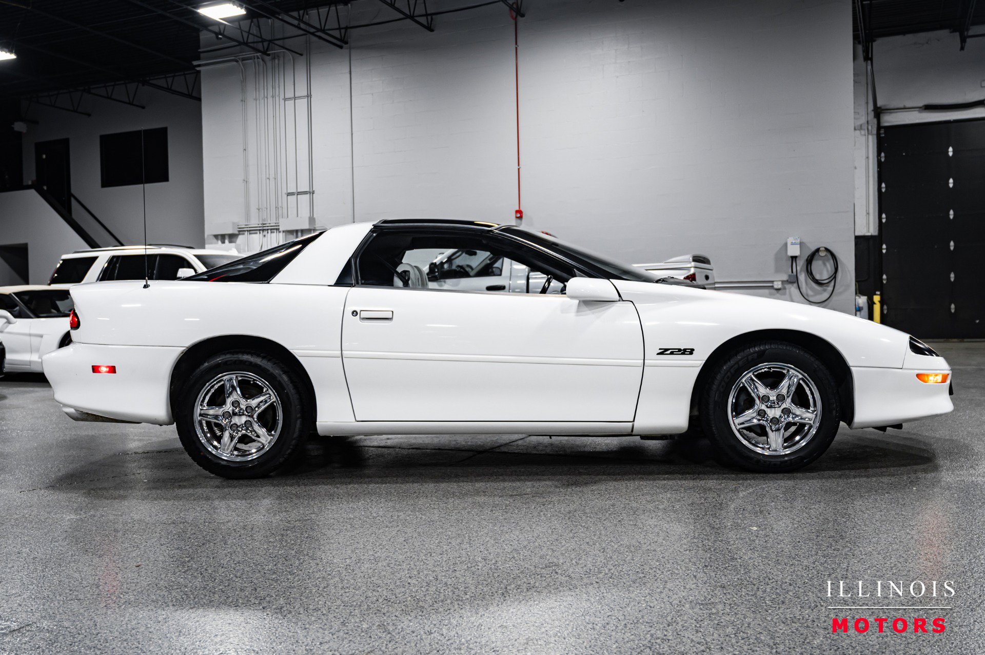 Used 1997 Chevrolet Camaro Z28 image 6