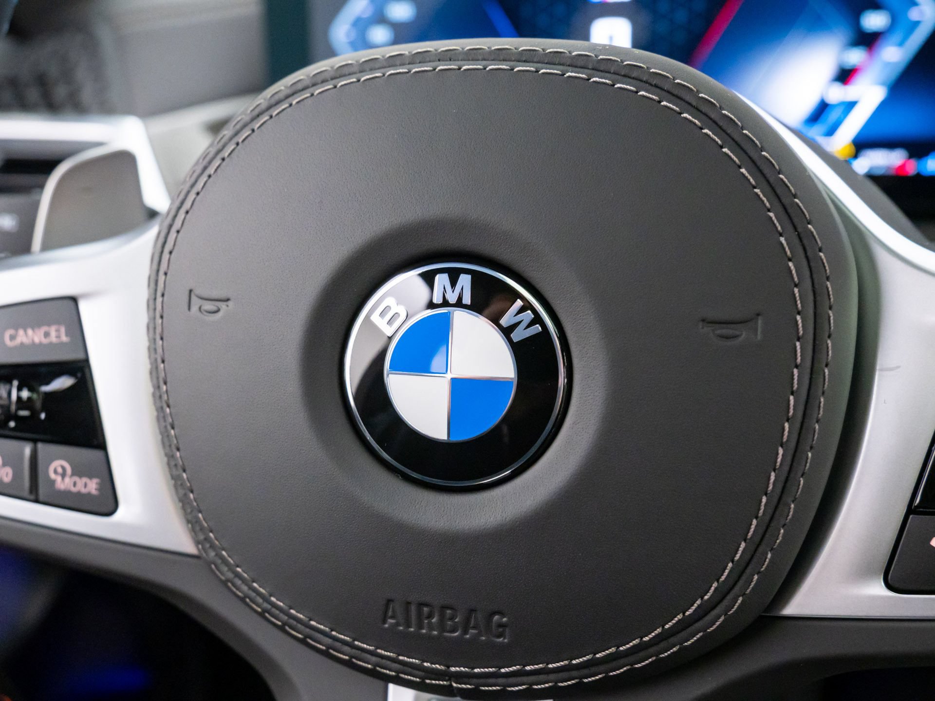 Used 2026 BMW X5 M60i w/ Executive Package AWD/4WD image 28
