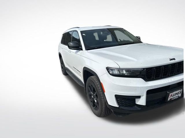 Used 2025 Jeep Grand Cherokee L Laredo image 8