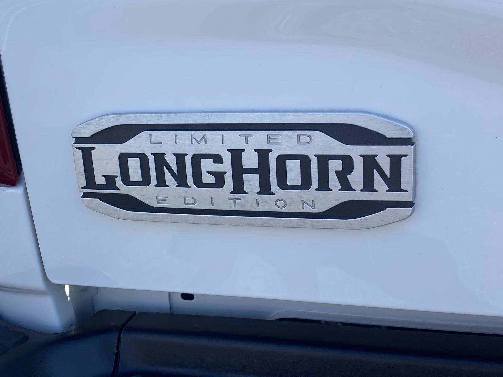 Used 2025 RAM 2500 Limited AWD/4WD image 5
