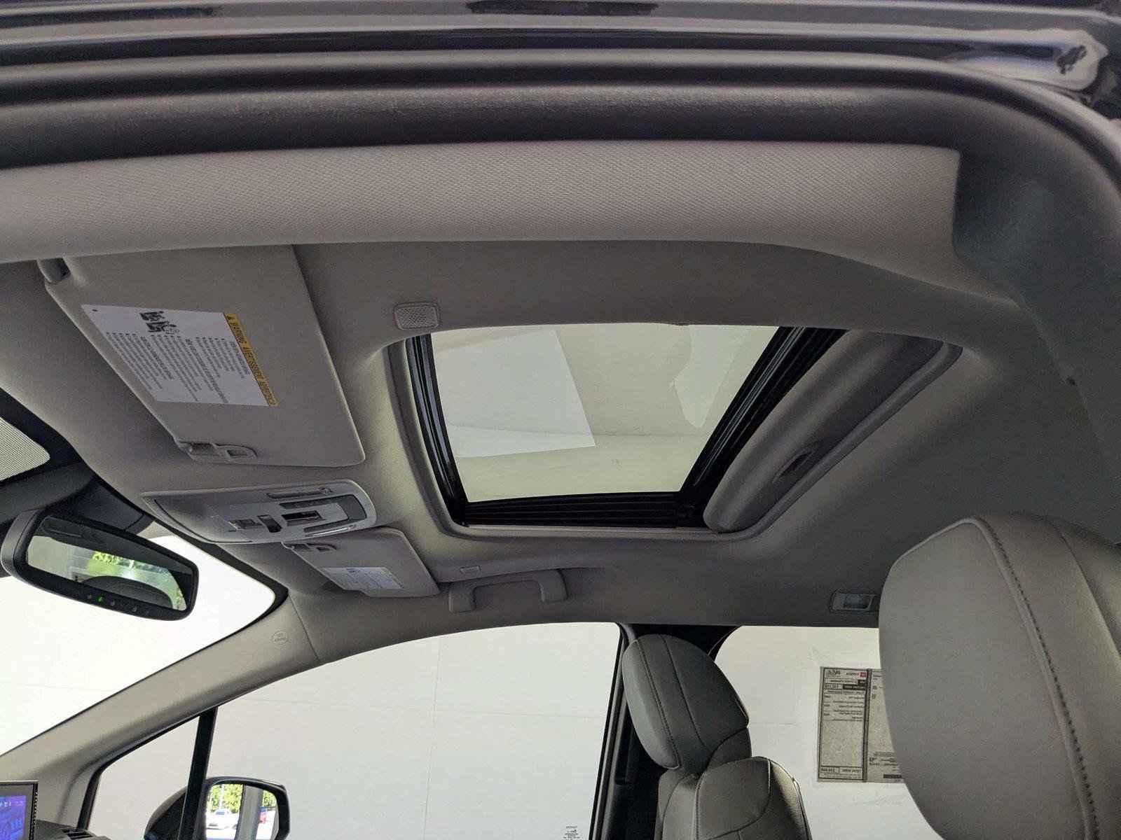 New 2026 Toyota Sienna XLE FWD image 13