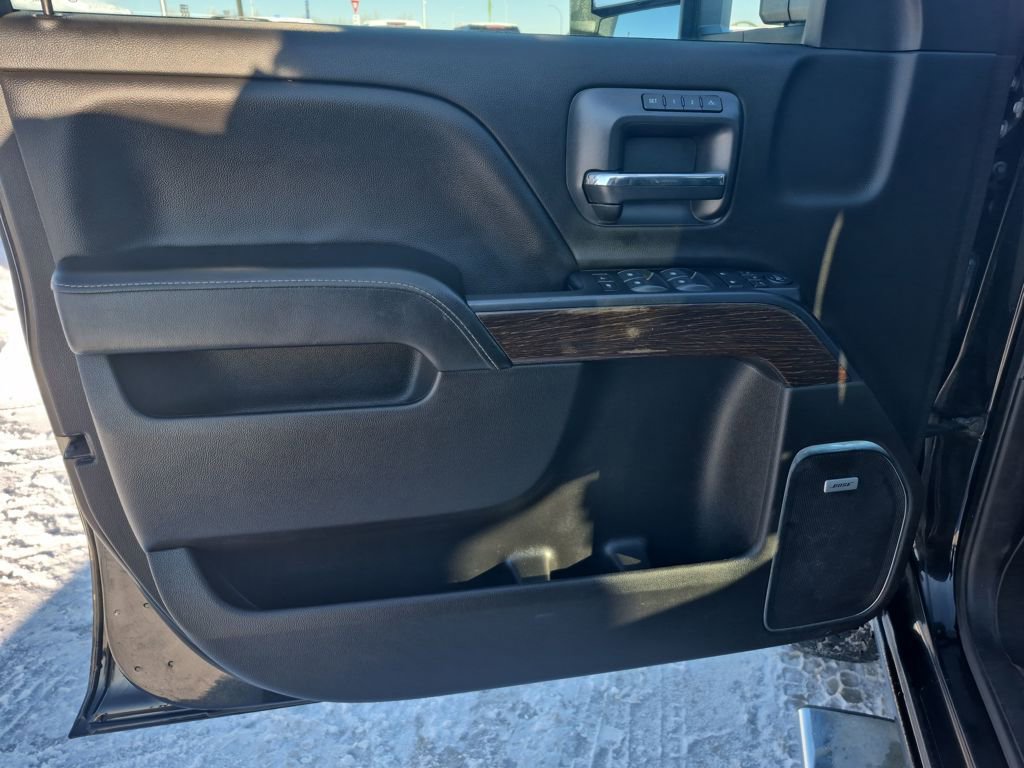 Used 2018 GMC Sierra 3500 Denali w/ Duramax Plus Package image 10