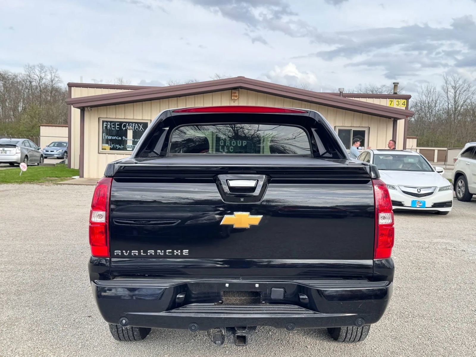 Used 2013 Chevrolet Avalanche LT AWD/4WD image 10