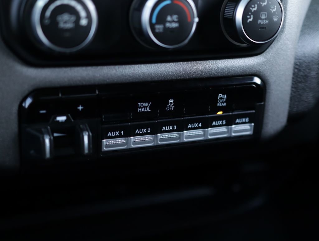 Used 2019 RAM 2500 Tradesman AWD/4WD image 16