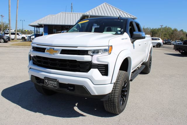 Used 2025 Chevrolet Silverado 1500 LT w/ Work Truck Package image 3