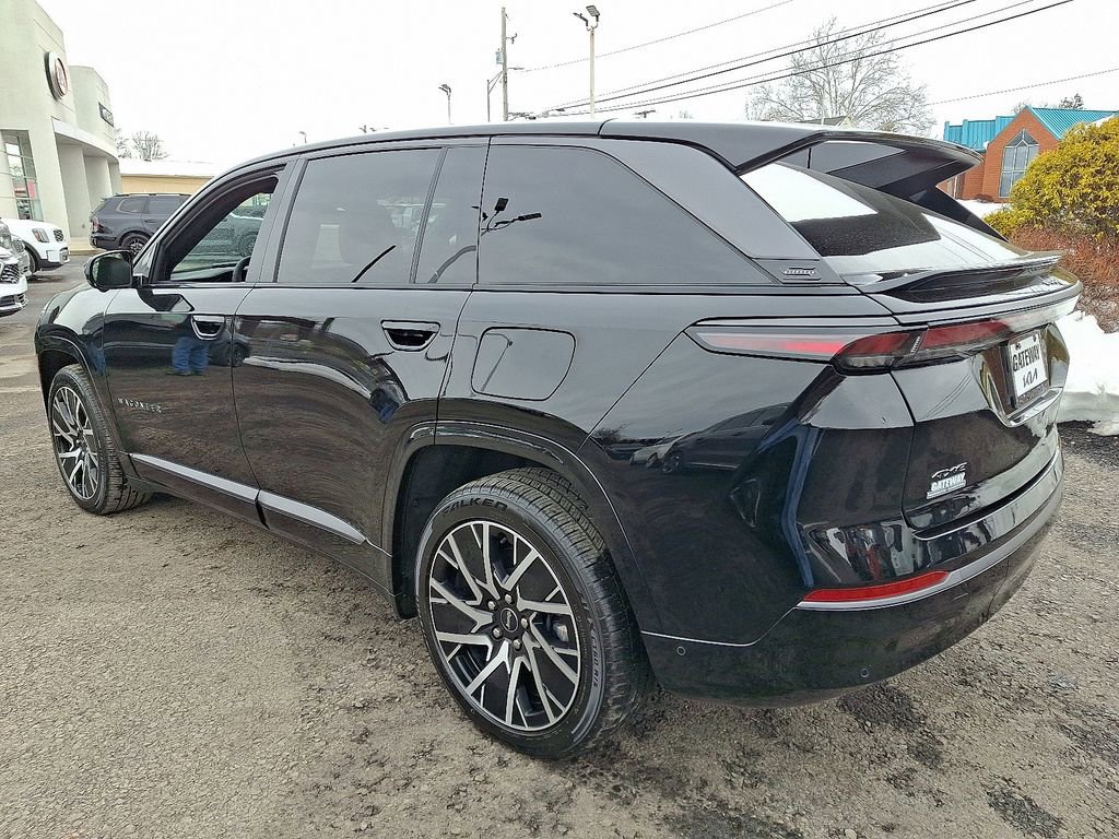 Used 2025 Jeep Wagoneer S Limited image 4