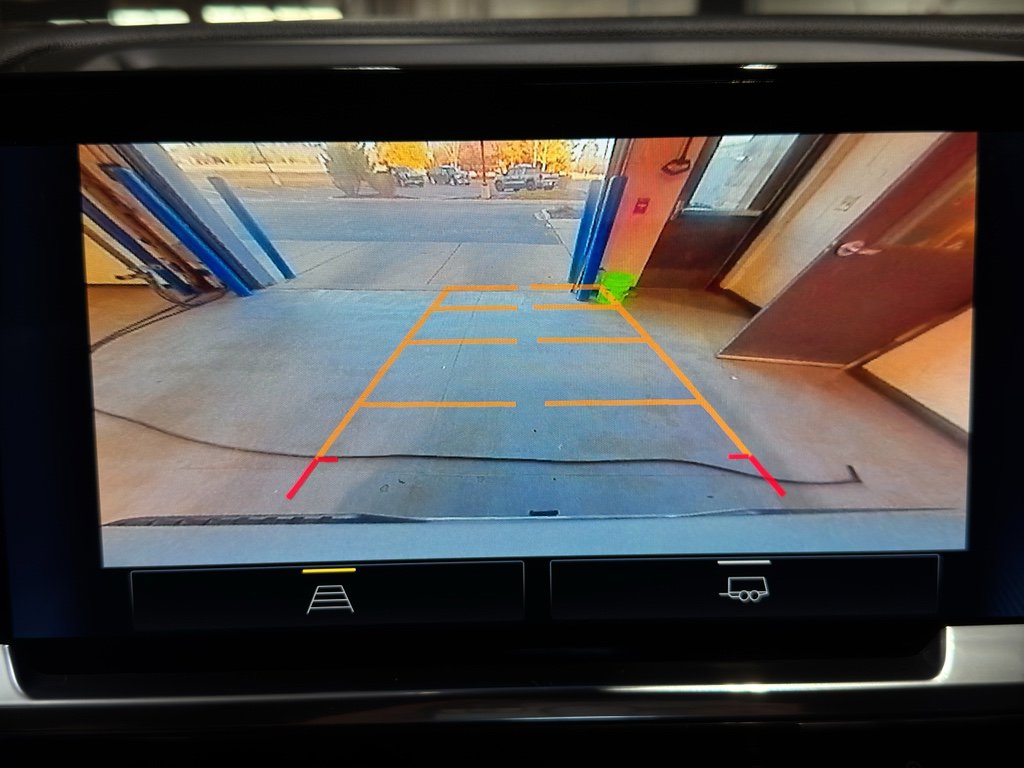 Used 2024 Chevrolet Silverado 1500 RST image 30