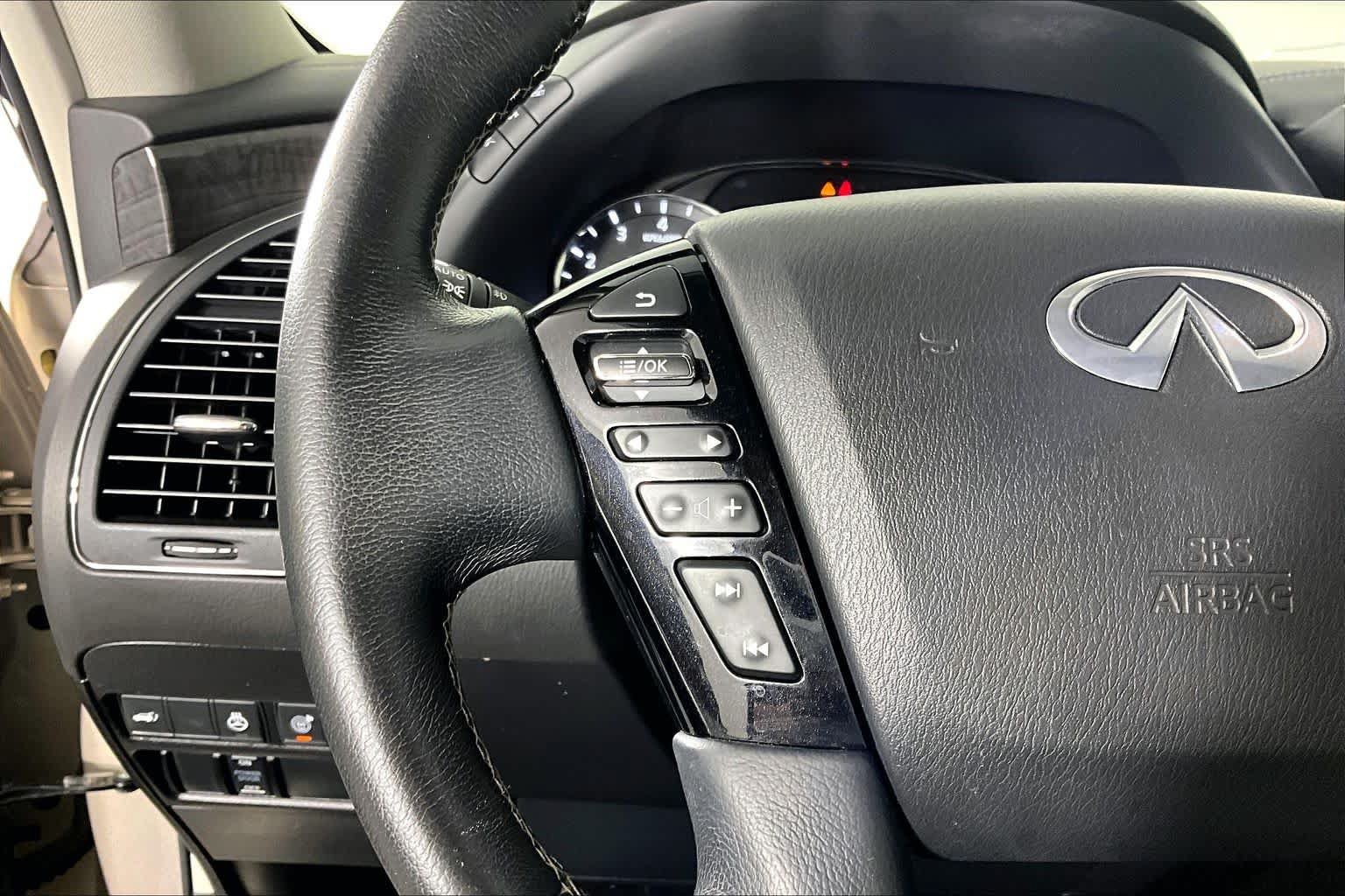 Used 2022 INFINITI QX80 Luxe w/ Cargo Package RWD image 22