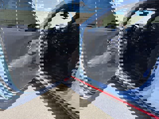 Used 2020 Hyundai Veloster N w/ Performance Package image 10