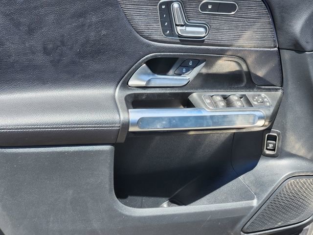 Certified 2023 Mercedes-Benz GLB 250 4MATIC image 10