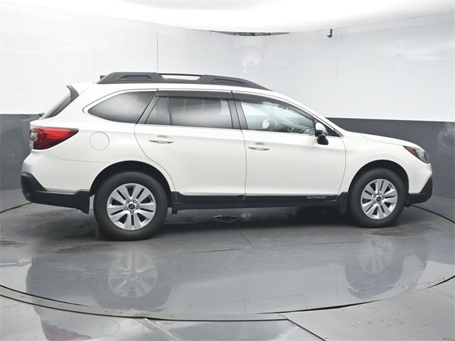 Used 2018 Subaru Outback 2.5i Premium image 8