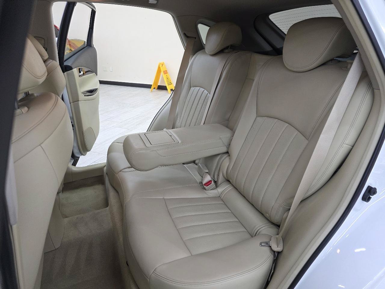 Used 2017 INFINITI QX50 2WD w/ Premium Plus Package image 25