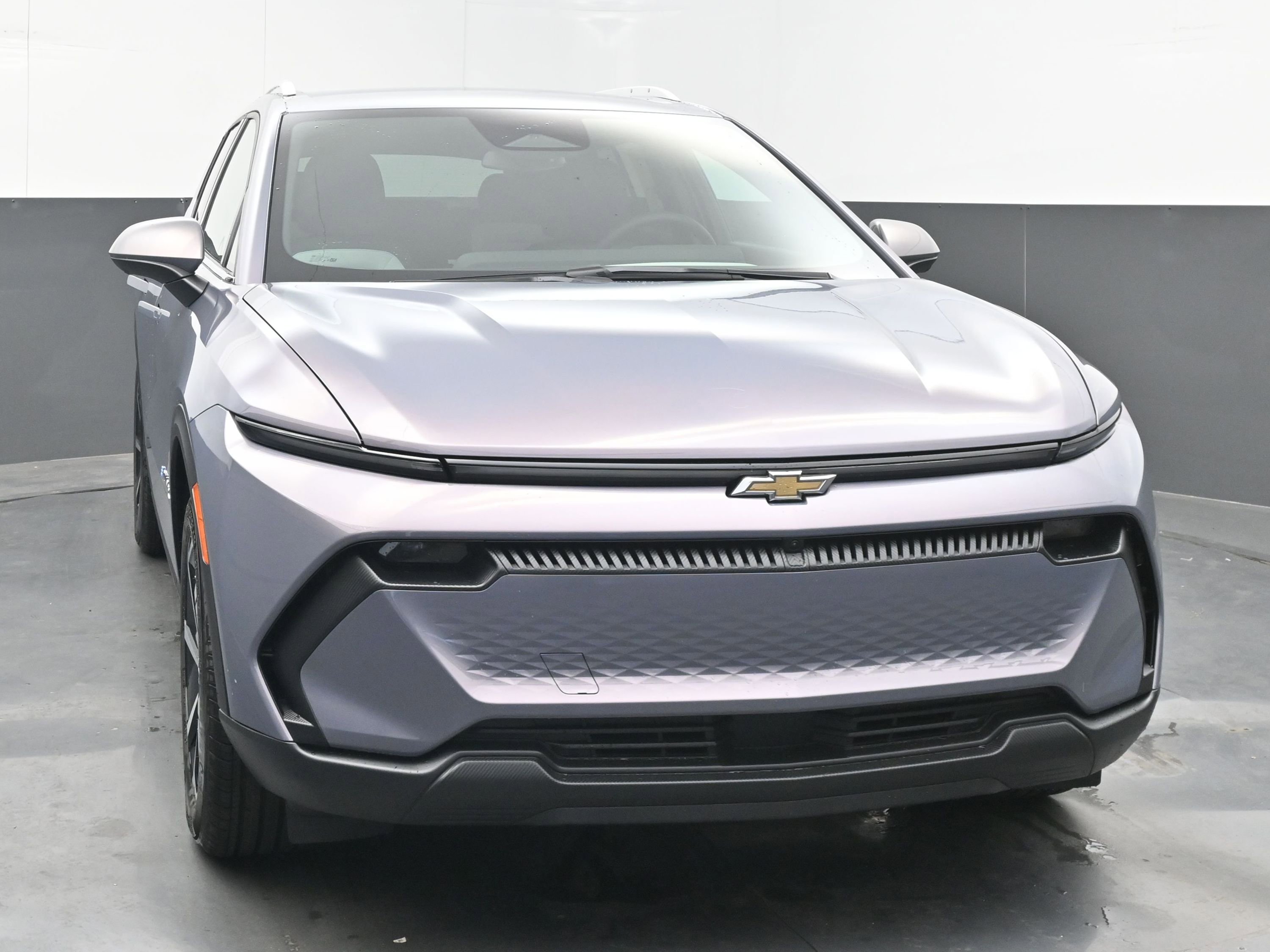 New 2026 Chevrolet Equinox EV LT image 3