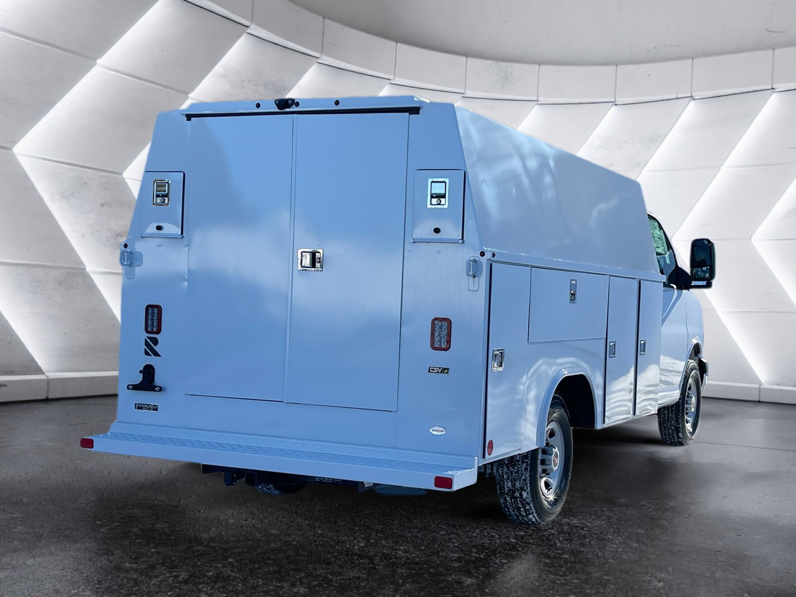 New 2026 GMC Savana 3500 w/ Power Convenience Package RWD image 6