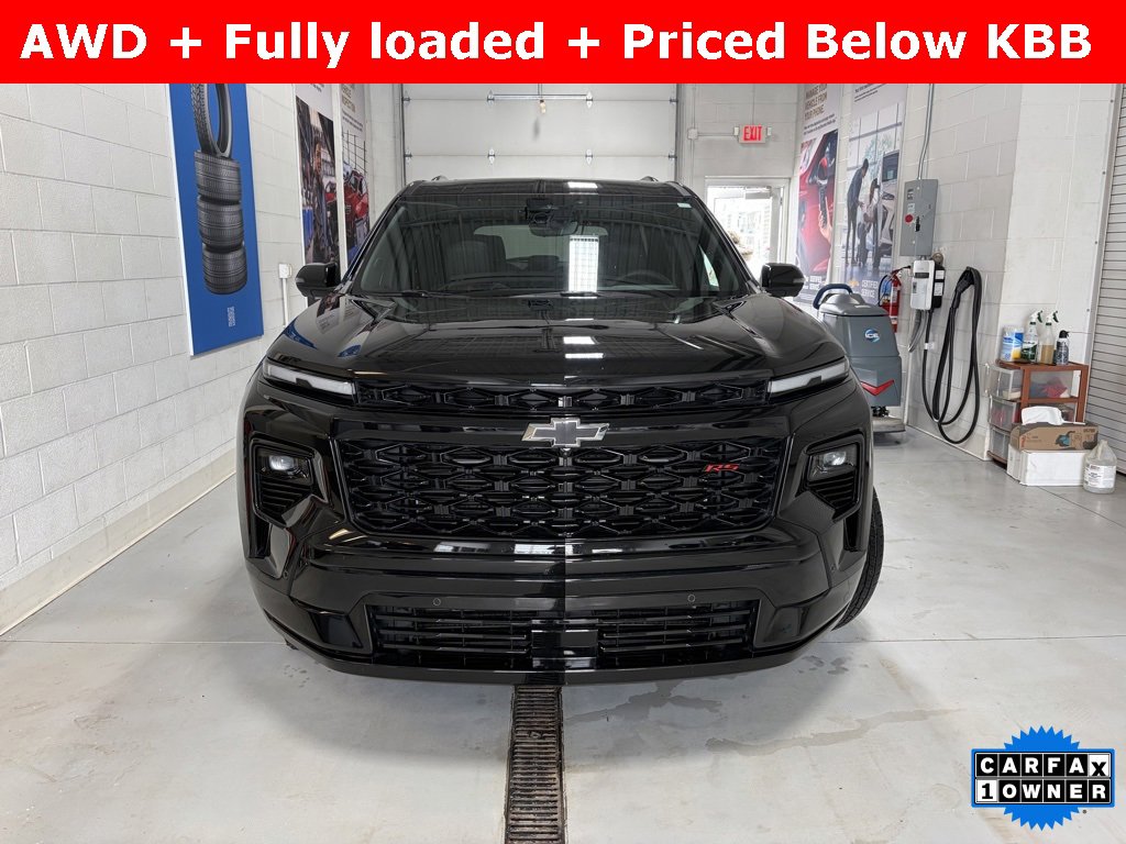 Used 2025 Chevrolet Traverse RS w/ LPO, Floor Liner Package image 4