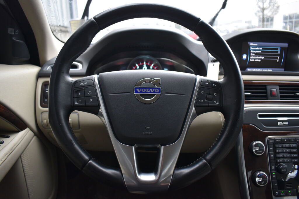 Used 2015 Volvo S80 T5 Platinum image 9