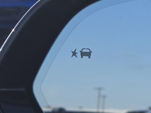 New 2026 Chevrolet Blazer EV LT image 10