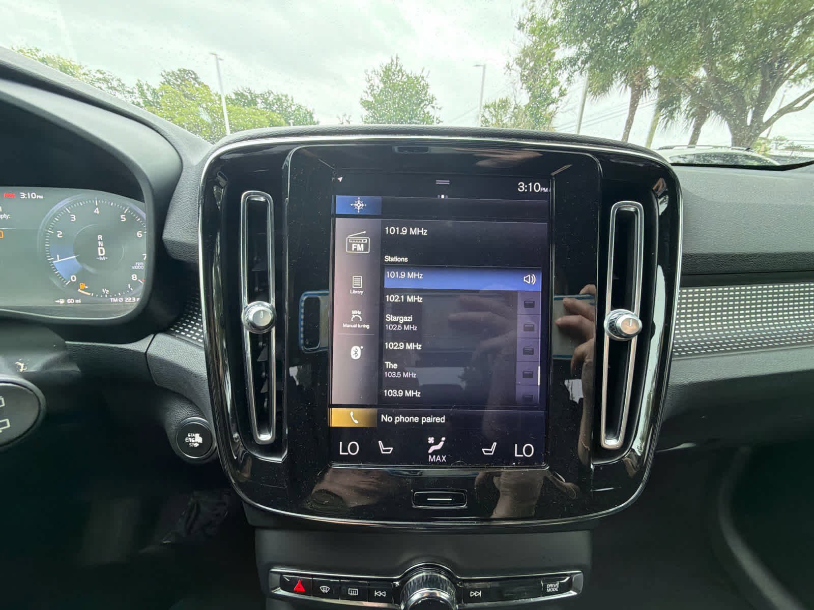 Used 2019 Volvo XC40 T5 R-Design AWD/4WD image 33