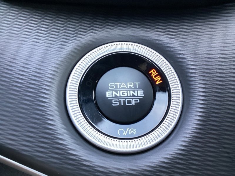 New 2025 Jeep Grand Cherokee L Laredo w/ Luxury Tech Group I image 36