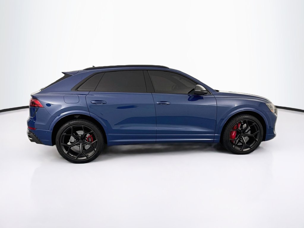Used 2026 Audi RS Q8 performance AWD/4WD image 4