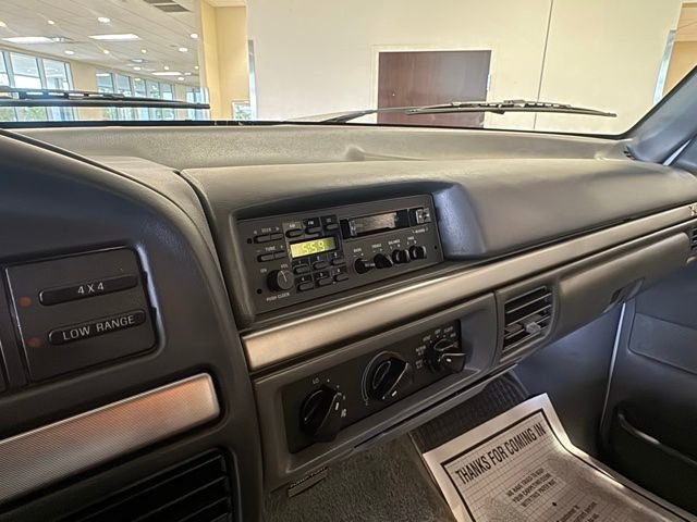 Used 1993 Ford F150 XL AWD/4WD image 47