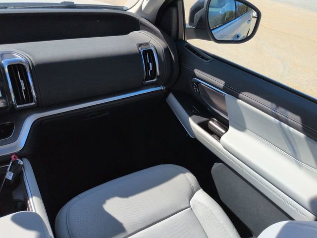 New 2025 Ford Expedition Platinum w/ Platinum Ultimate Package image 17