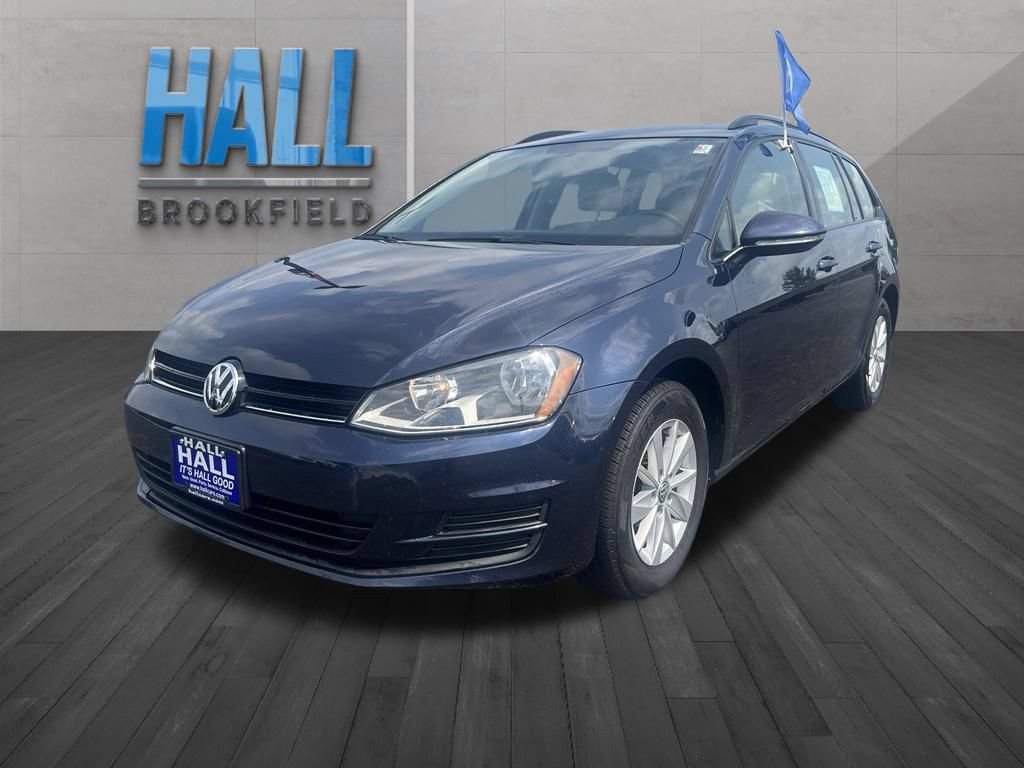 Used 2015 Volkswagen Golf S FWD image 1