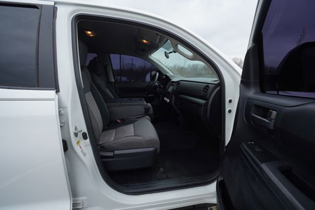 Used 2014 Toyota Tundra SR image 17