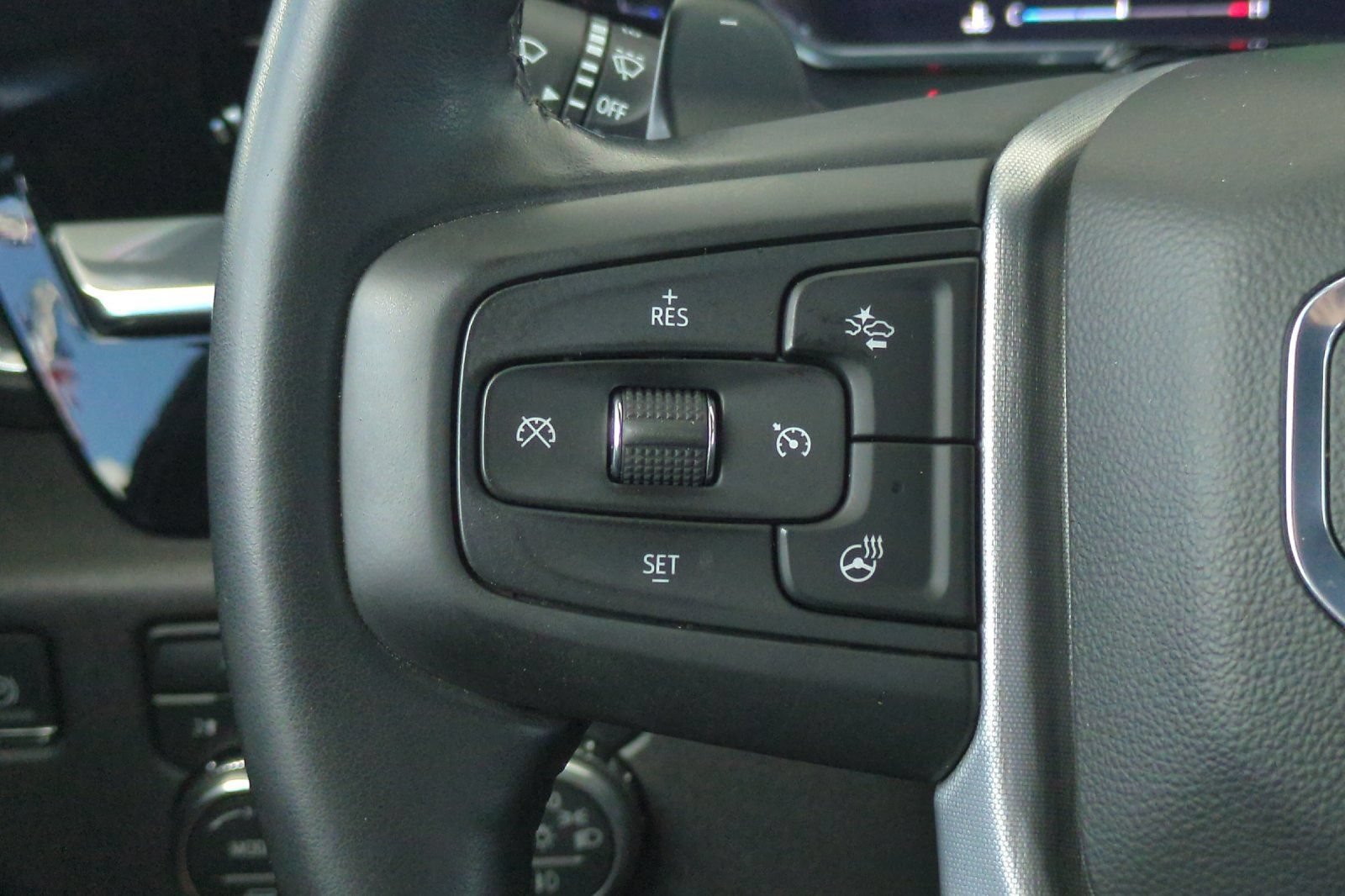 Used 2024 GMC Sierra 1500 SLT w/ SLT Premium Plus Package AWD/4WD image 35