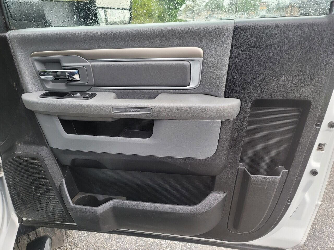 Used 2017 RAM 5500 Tradesman w/ Payload Upgrade Package image 52