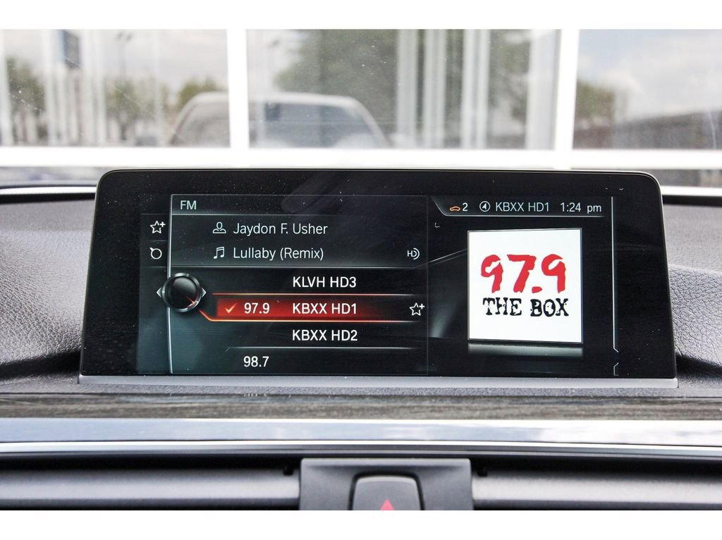 Used 2017 BMW 330e image 27